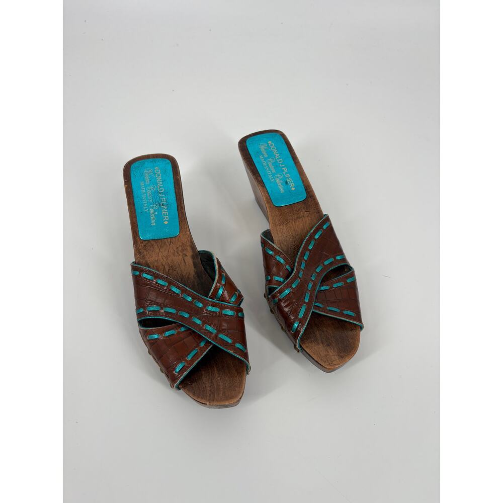 Donald J Pliner Wood Heels (SB1)